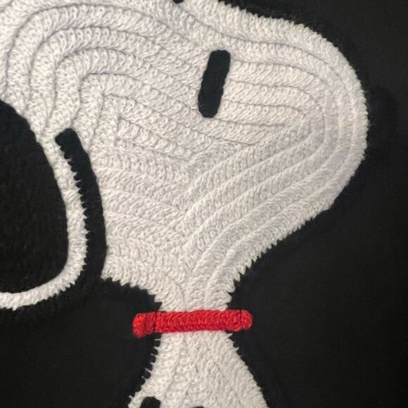 Crochet Snoopy Licensed Character Hoodie with Kangaroo Pocket size Medium - Picture 7 of 10